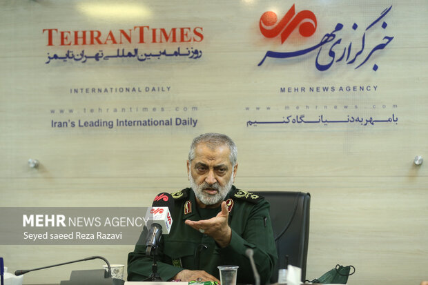 هر روز قدرتمندتر از گذشته پیش می‌رویم