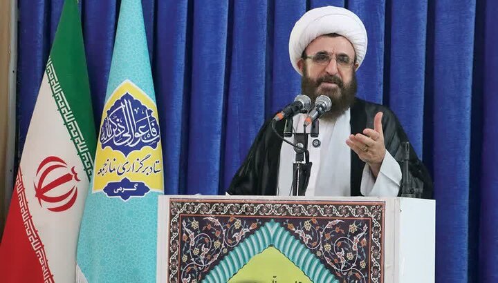 مدیریت اقتصادی و فرهنگی کشور نیازمند اصلاح فوری است