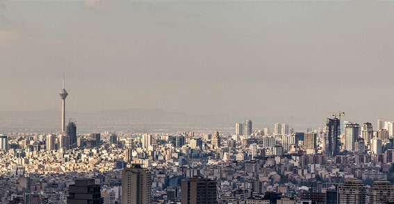 کاهش دما و افزایش وزش باد در راه تهران است؛ هوا مطلوب می‌شود