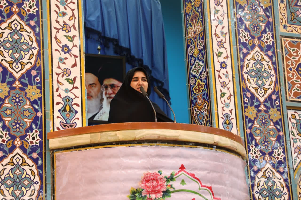 الگوی فعال زن در جامعه امروز ایران