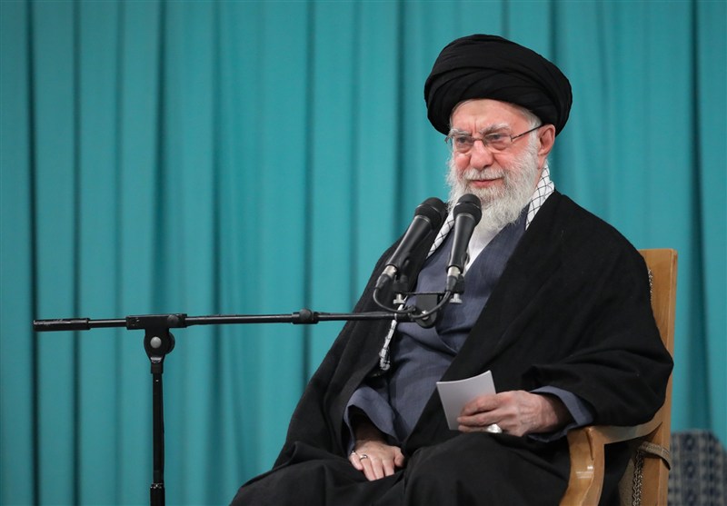 کمک پنج‌میلیاردتومانی امام خامنه‌ای برای آزادی زندانیان نیازمند