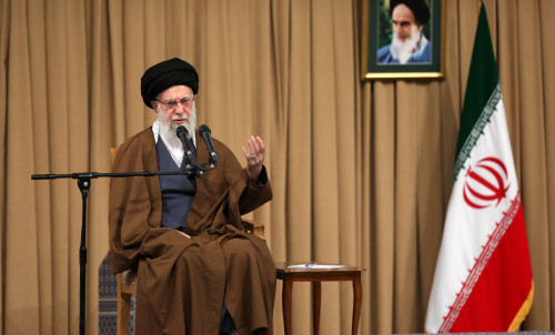 ۱۳ آبان باید در تاریخ و حافظه ملی بماند/ تسخیر لانه جاسوسی، هویت حقیقی دولت آمریکا را روشن کرد