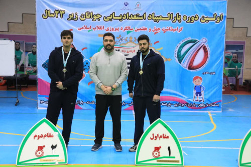 شناگران استان مرکزی خوش درخشیدند